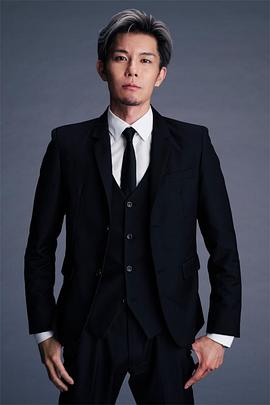 小村昌士导演电视剧送终之人
